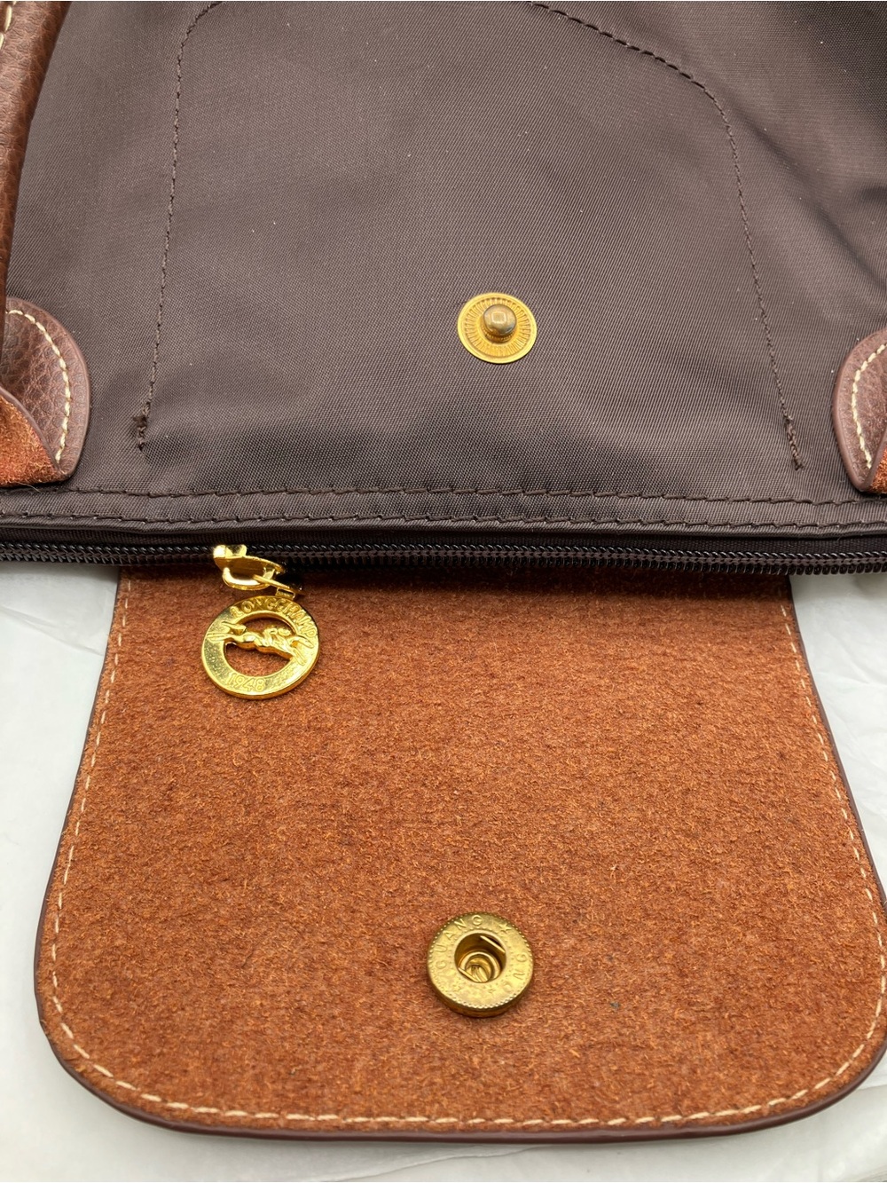 LONGCHAMP Classic Brown Nylon Tote Bag with Leather Trim - Picture 8 of 11